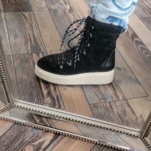 Franco Sarto Boots Black Leon Snow Stylish Warm Winter Suede Fur Comfortable Sz6